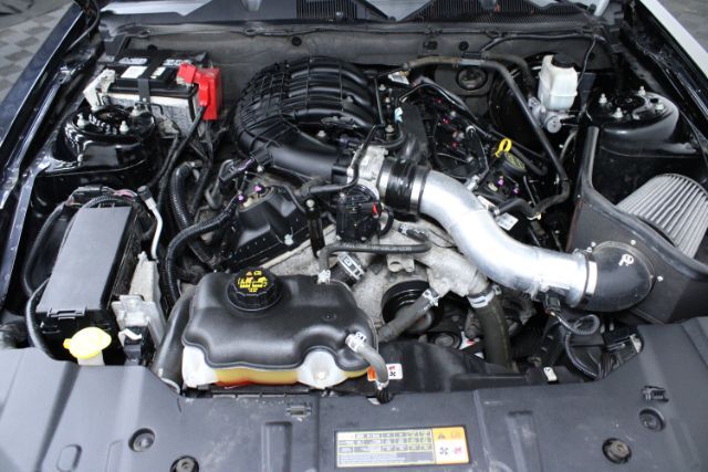 2014 Ford Mustang V6 Chantilly VA