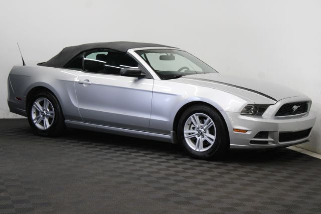 2014 Ford Mustang V6