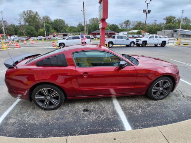 2014 Ford Mustang V6