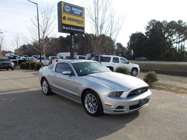 2014 Ford Mustang V6 Premium