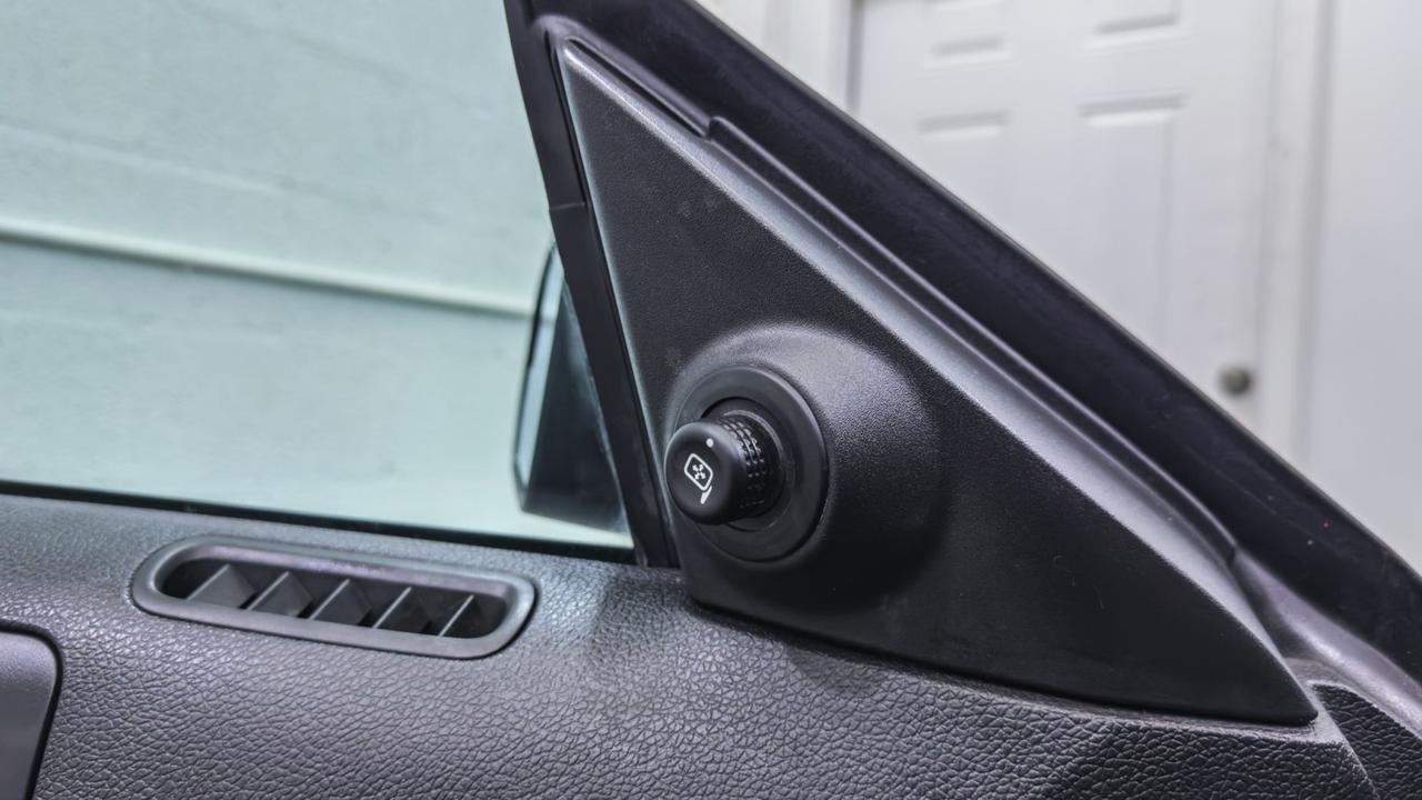 2014 Ford Mustang V6 Premium Tallmadge OH