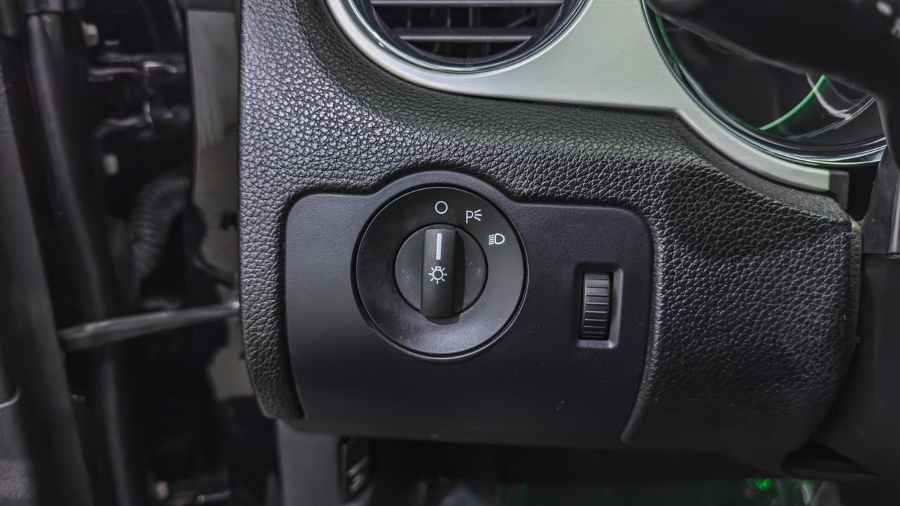 2014 Ford Mustang V6 Premium Tallmadge OH