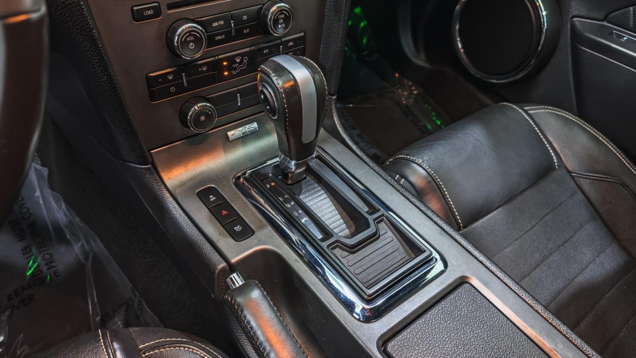 2014 Ford Mustang V6 Premium Tallmadge OH