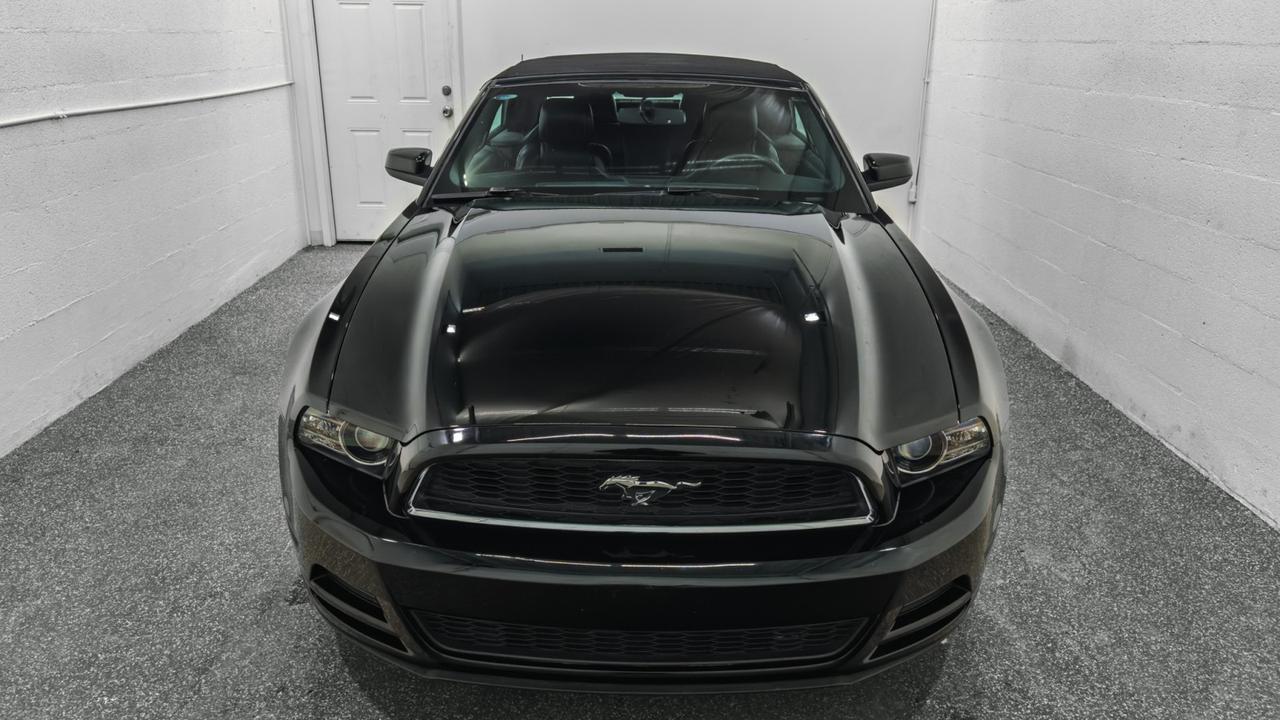 2014 Ford Mustang V6 Premium Tallmadge OH