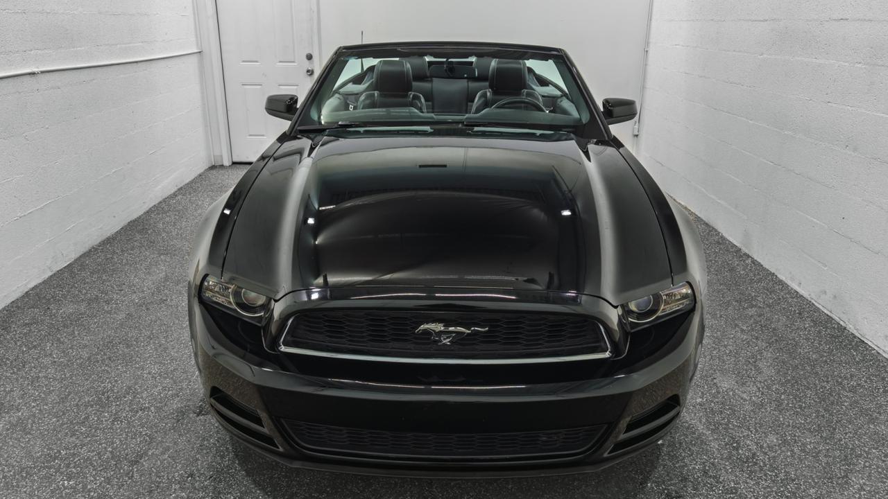 2014 Ford Mustang V6 Premium Tallmadge OH