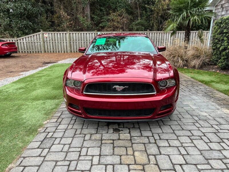2014 Ford Mustang V6 Premium