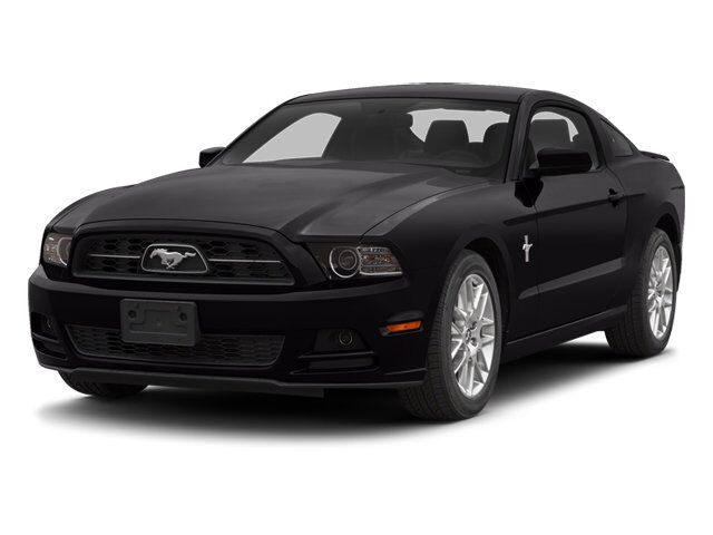 2014 Ford Mustang V6 Premium Winder GA
