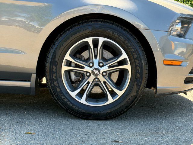 2014 Ford Mustang V6 Premium Springfield VA
