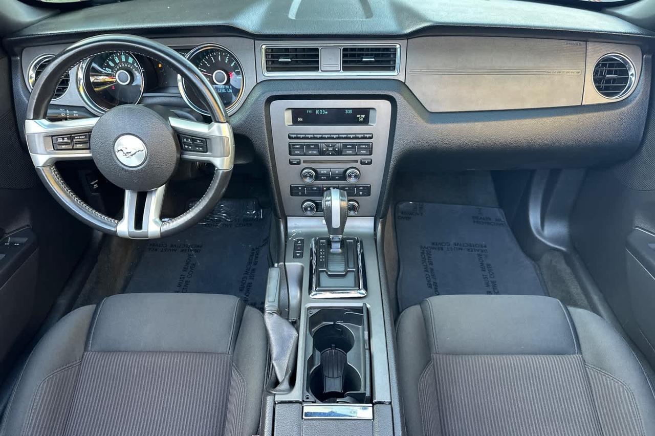 2014 Ford Mustang V6