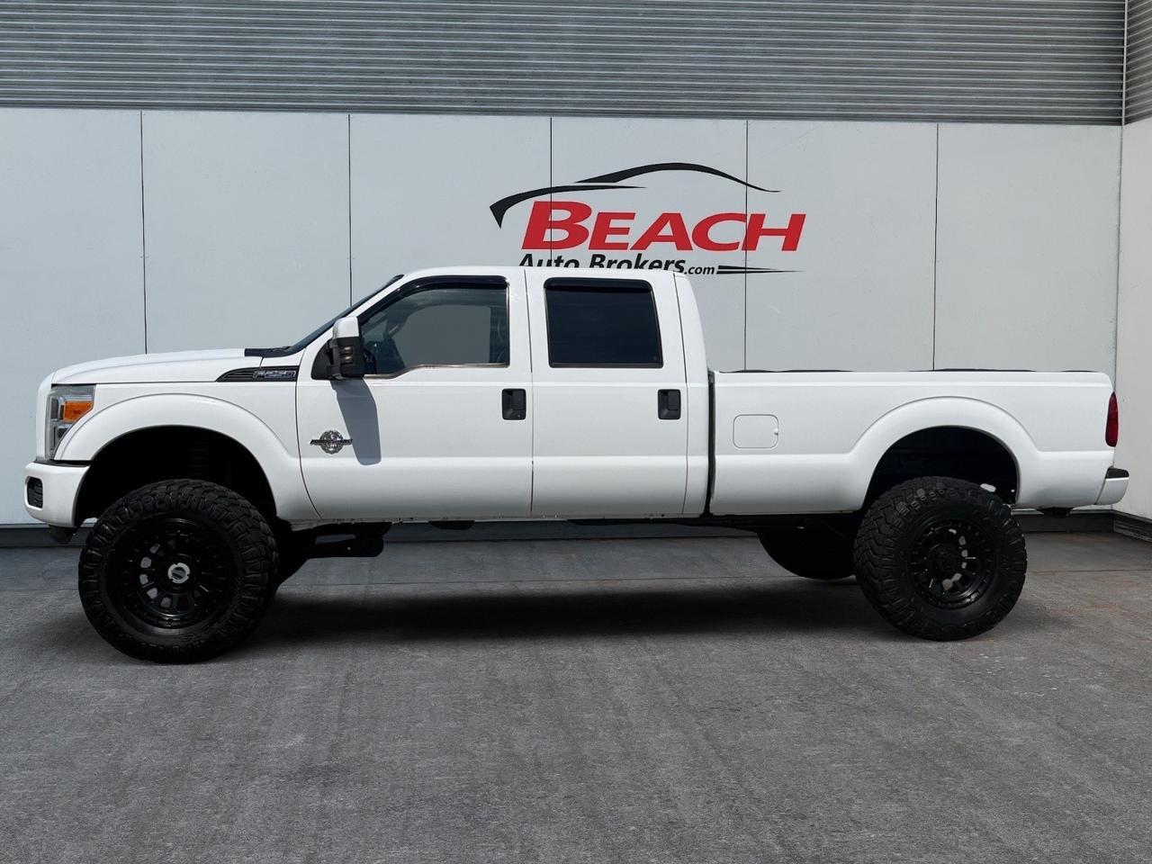 2014 Ford Super Duty F-250 SRW XL, TOW HOOKS, TOW PACKAGE, BED LINER, USB, AUX, POWER/HEATED MIRRORS, TRAILER BRAKE CONTROL, LOW MILES!