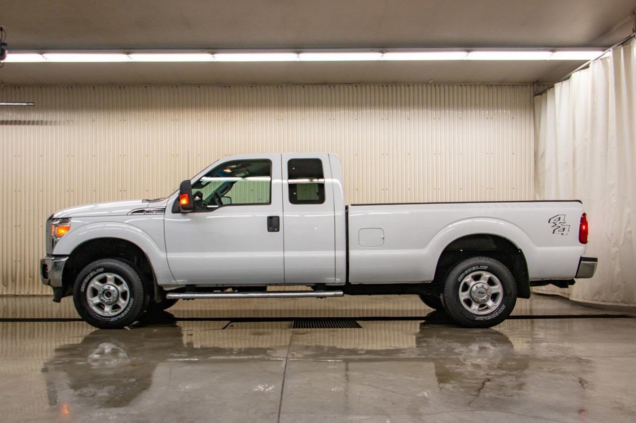 2014 Ford Super Duty F-250 SRW XLT Red Deer AB