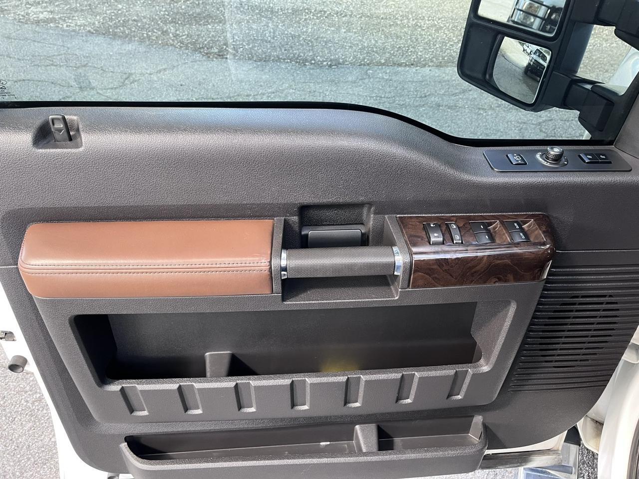 2014 Ford Super Duty F-350 DRW Platinum Spring Branch TX