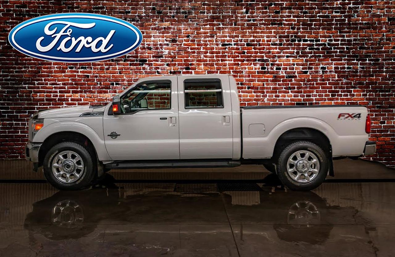 2014 Ford Super Duty F-350 SRW Lariat