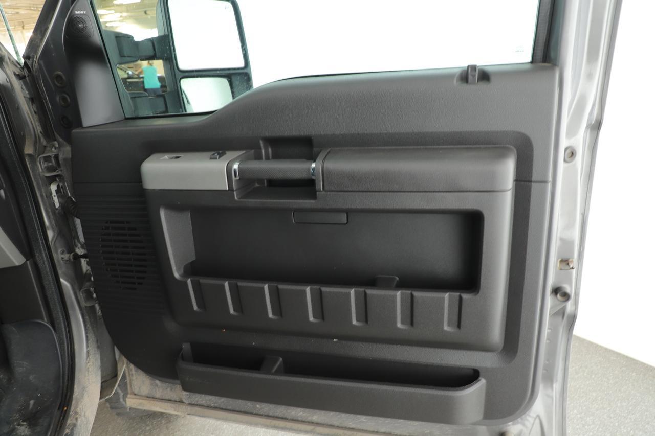 2014 Ford Super Duty F-350 SRW Lariat New Braunfels TX