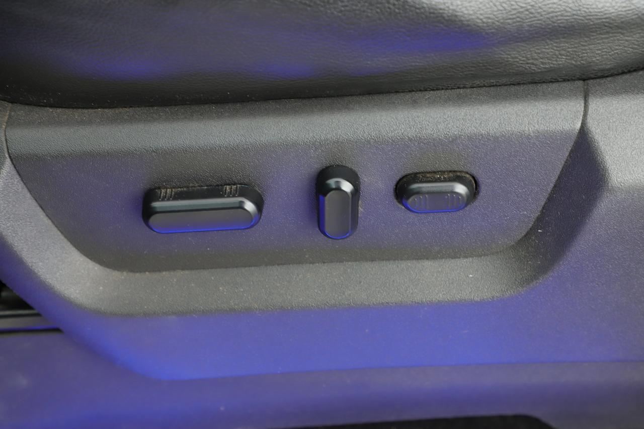 2014 Ford Super Duty F-350 SRW Lariat New Braunfels TX