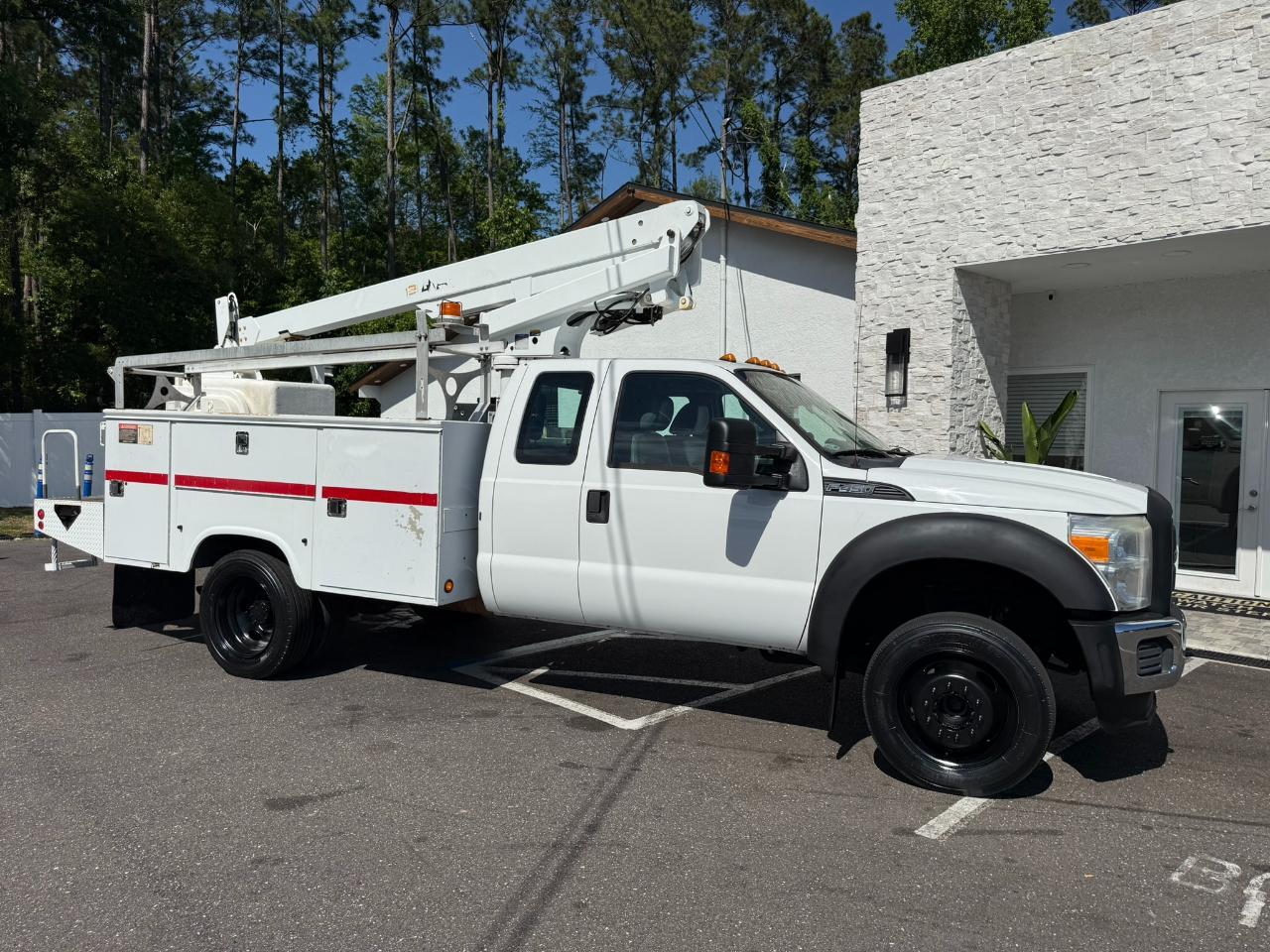 2014 Ford Super Duty F-450 DRW 2WD SuperCab 162" WB 60" CA XLT Jacksonville FL