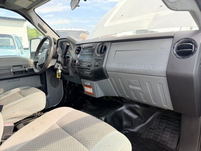 2014 Ford Super Duty F-550 Altec Bucket Truck XL Henrico VA