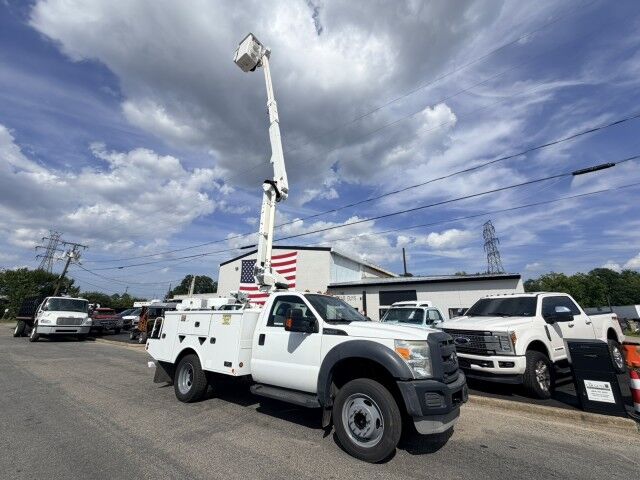 2014 Ford Super Duty F-550 Altec Bucket Truck XL Henrico VA