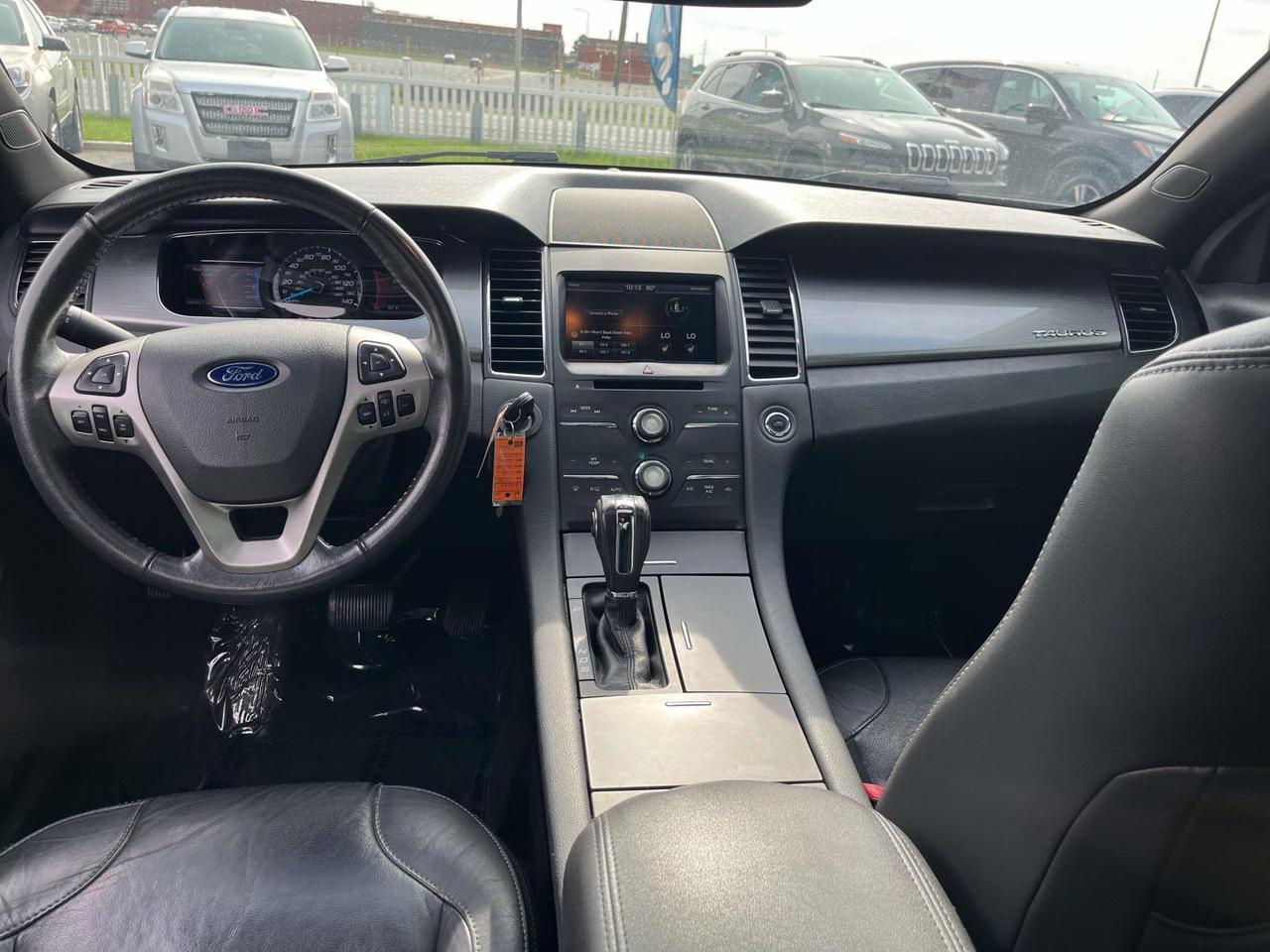 2014 Ford Taurus 4dr Sdn SEL FWD Indianapolis IN