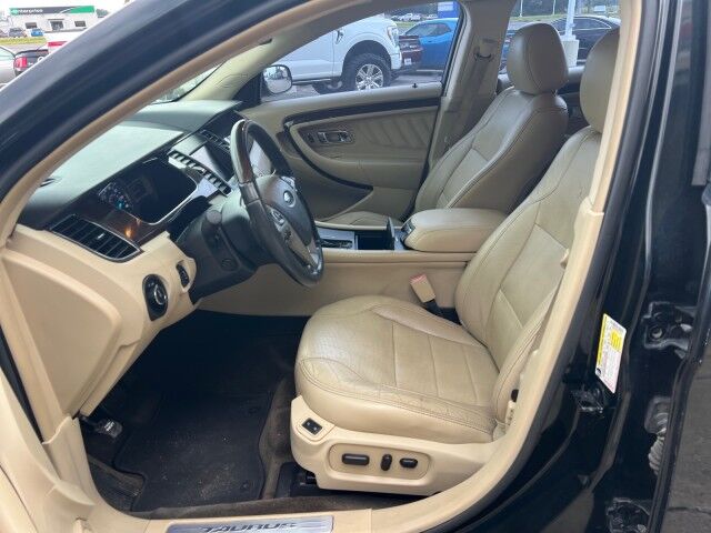 2014 Ford Taurus Limited - Photo 14