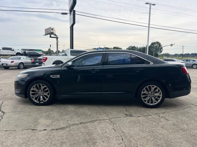 2014 Ford Taurus Limited - Photo 10