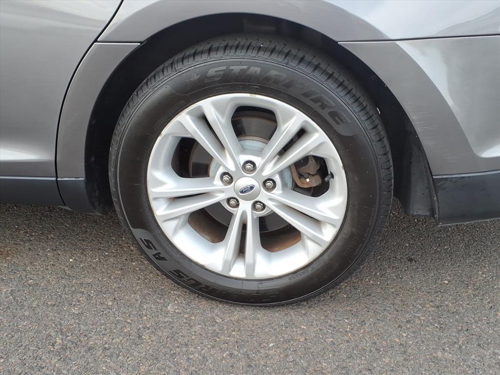 2014 Ford Taurus SEL Levittown PA