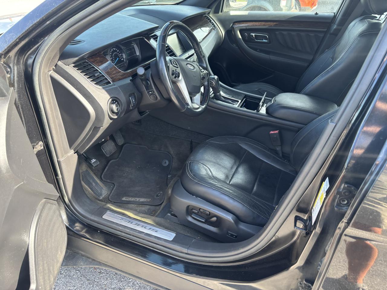 2014 Ford Taurusr Limited Sedan 4D Aurora MO