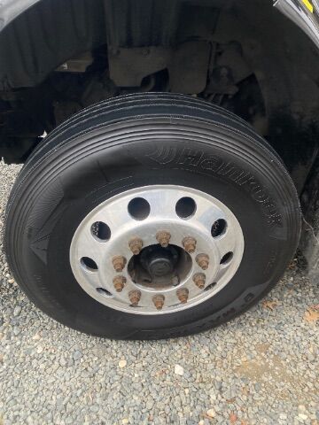 2014 Freightliner M2 106 Medium Duty 4 CAR HAULER 30 FT BED Charlotte NC