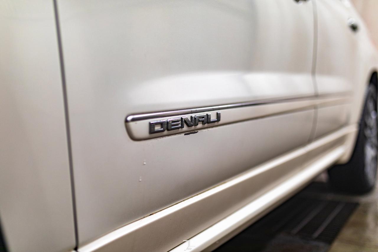 2014 GMC Acadia AWD Denali Leather Roof Nav DVD Red Deer AB