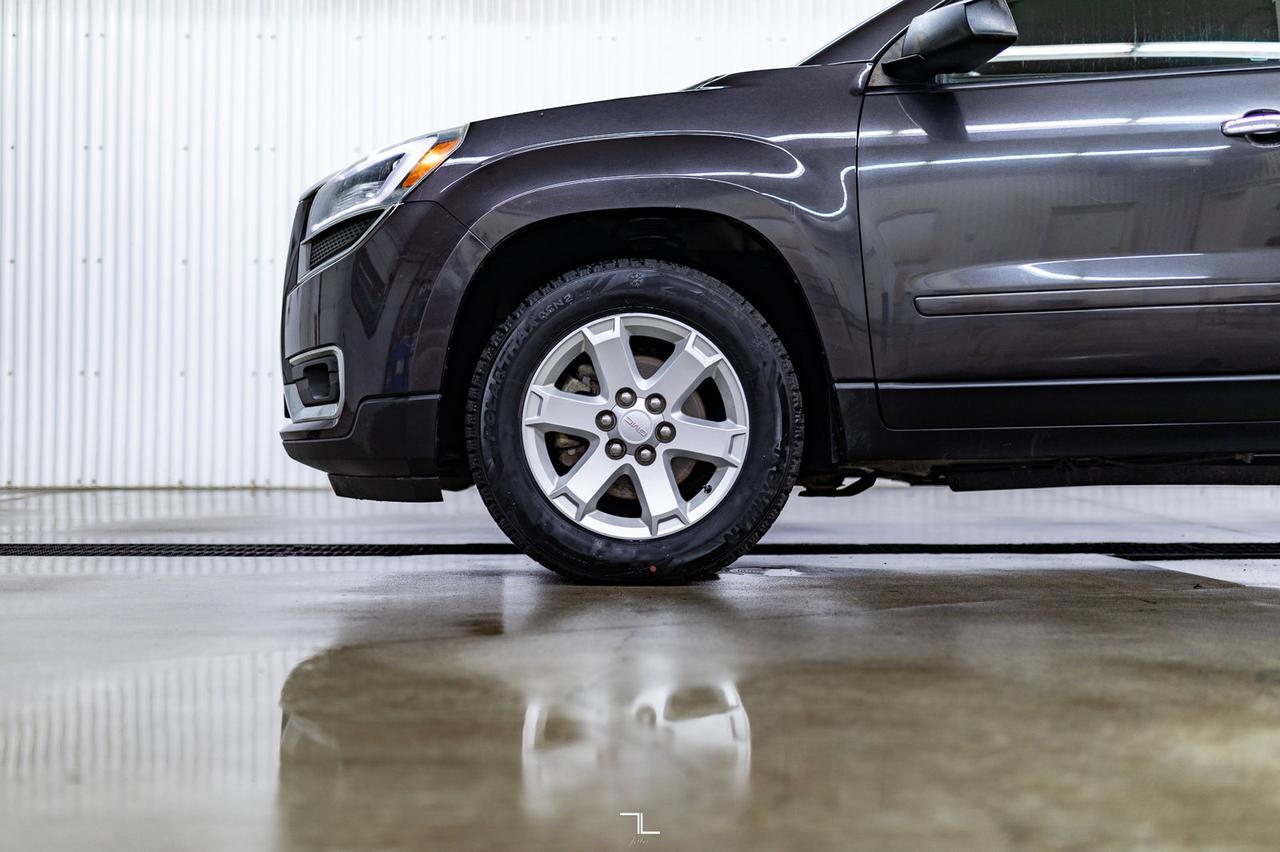 2014 GMC Acadia AWD SLE 3rd Row Seating Red Deer AB