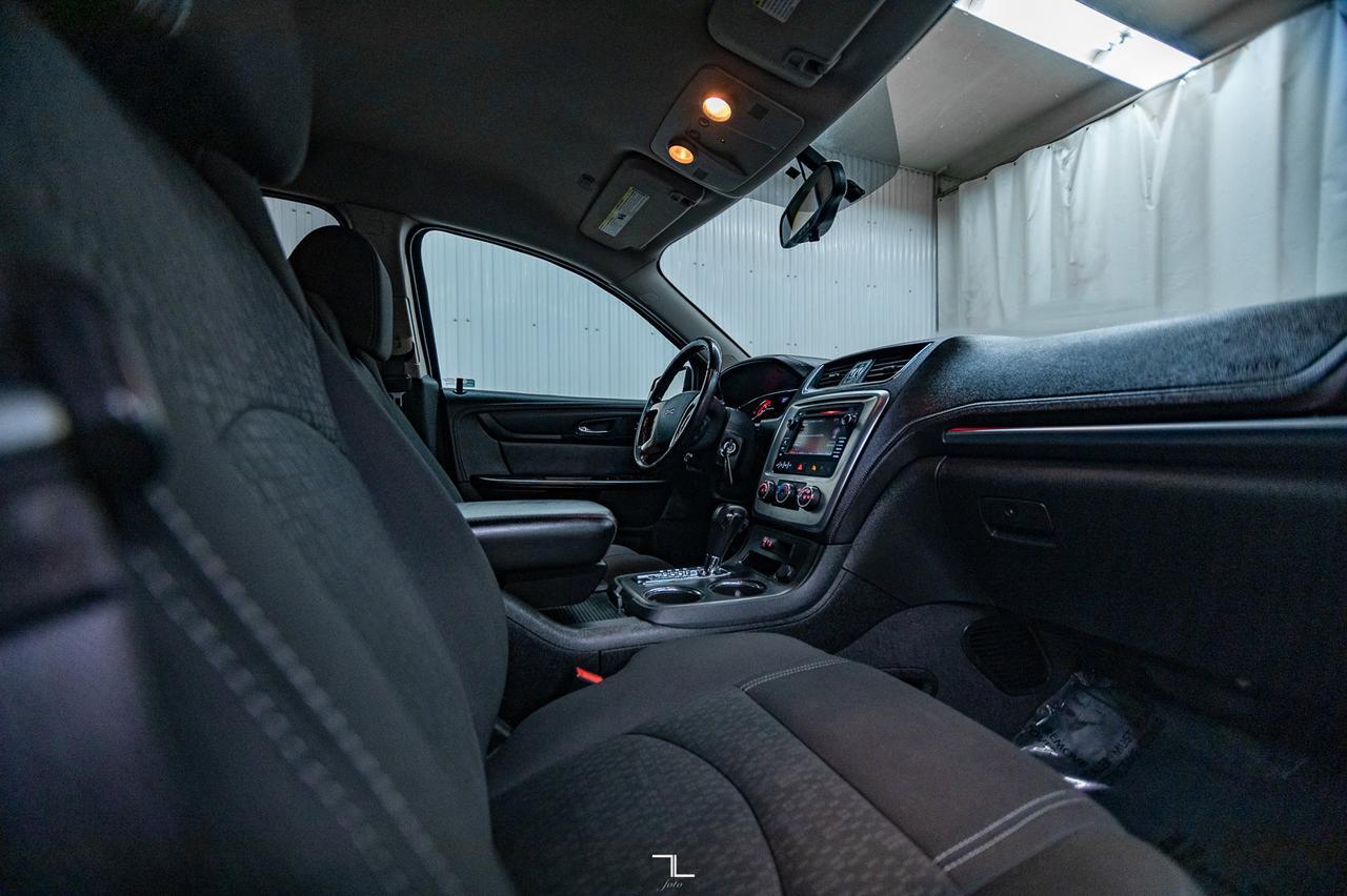 2014 GMC Acadia AWD SLE 3rd Row Seating Red Deer AB