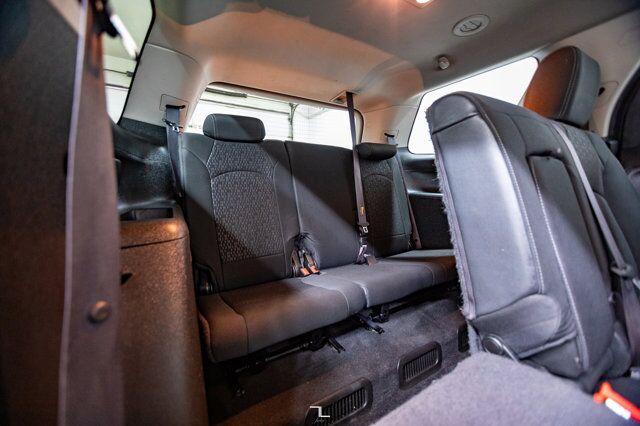 2014 GMC Acadia AWD SLE 3rd Row Seating Red Deer AB