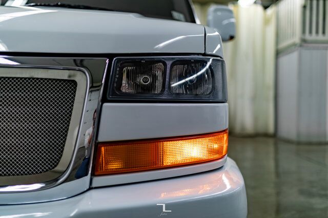 2014 GMC Savana 1500 AWD Explorer Conversion Van Leather Roof TV Red Deer AB