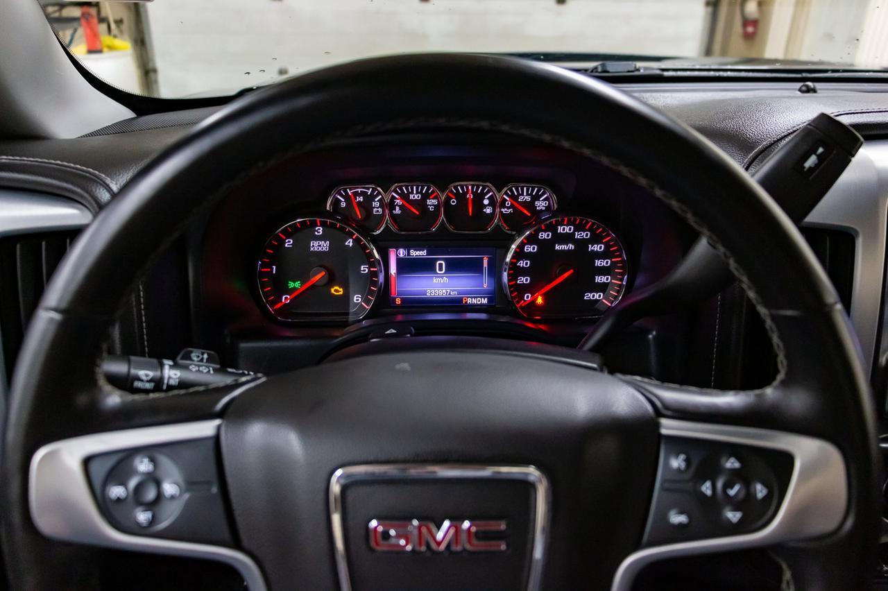 2014 GMC Sierra 1500 4x4 Crew Cab SLE Z71 BCam Red Deer AB