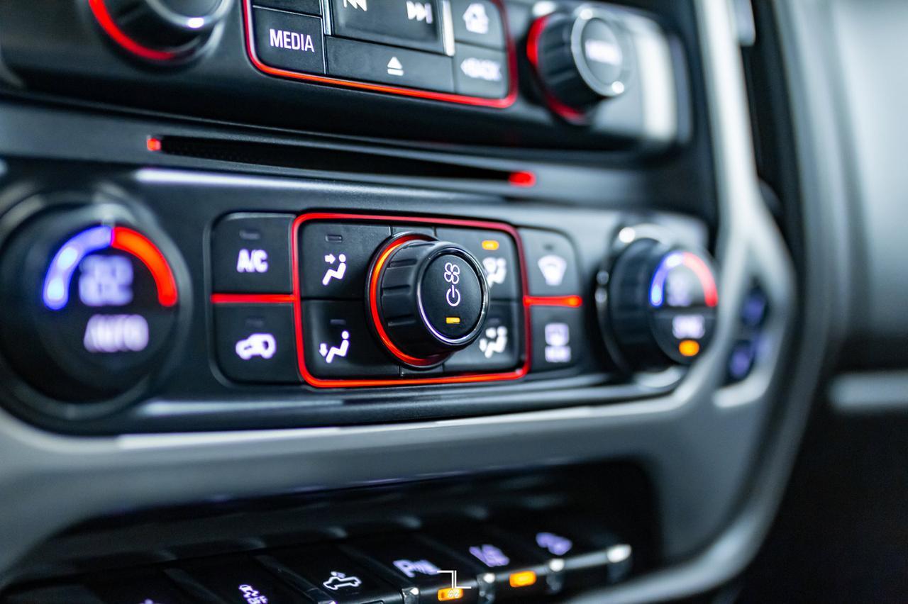 2014 GMC Sierra 1500 4x4 Crew Cab SLT Leather Nav DVD Red Deer AB