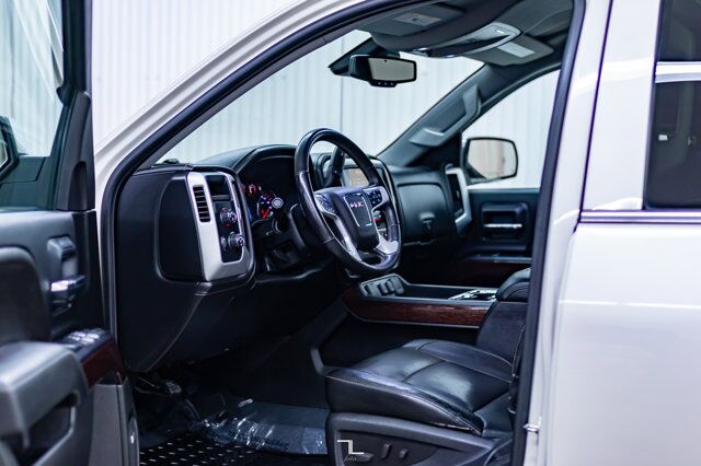 2014 GMC Sierra 1500 4x4 Crew Cab SLT Leather Nav DVD Red Deer AB