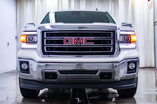 2014 GMC Sierra 1500 4x4 Crew Cab SLT Leather Nav DVD Red Deer AB