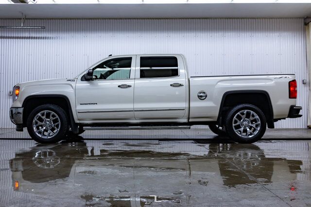 2014 GMC Sierra 1500 4x4 Crew Cab SLT Leather Nav DVD Red Deer AB
