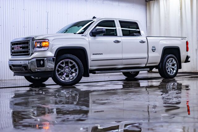 2014 GMC Sierra 1500 4x4 Crew Cab SLT Leather Nav DVD Red Deer AB