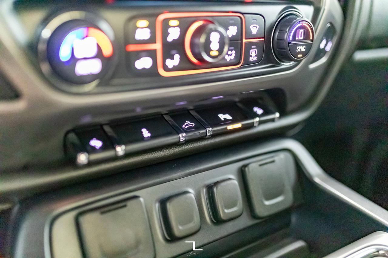 2014 GMC Sierra 1500 4x4 Double Cab SLE All Terrain Leather BCam Level Kit Red Deer AB