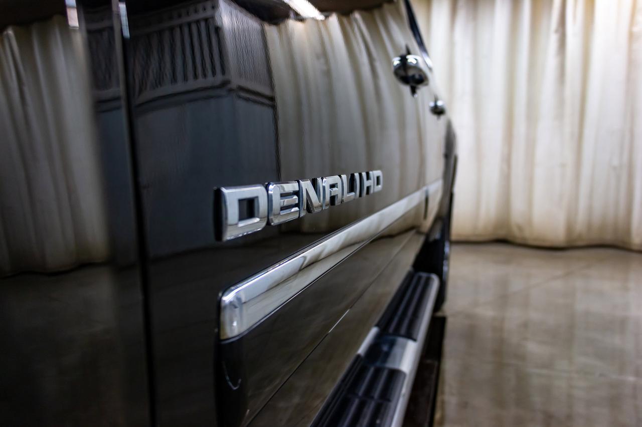 2014 GMC Sierra 2500HD 4x4 Crew Cab Denali Diesel Leather Roof Nav Red Deer AB