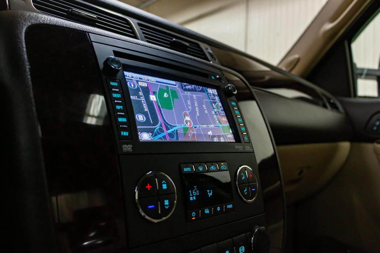 2014 GMC Sierra 2500HD 4x4 Crew Cab Denali Diesel Leather Roof Nav Red Deer AB