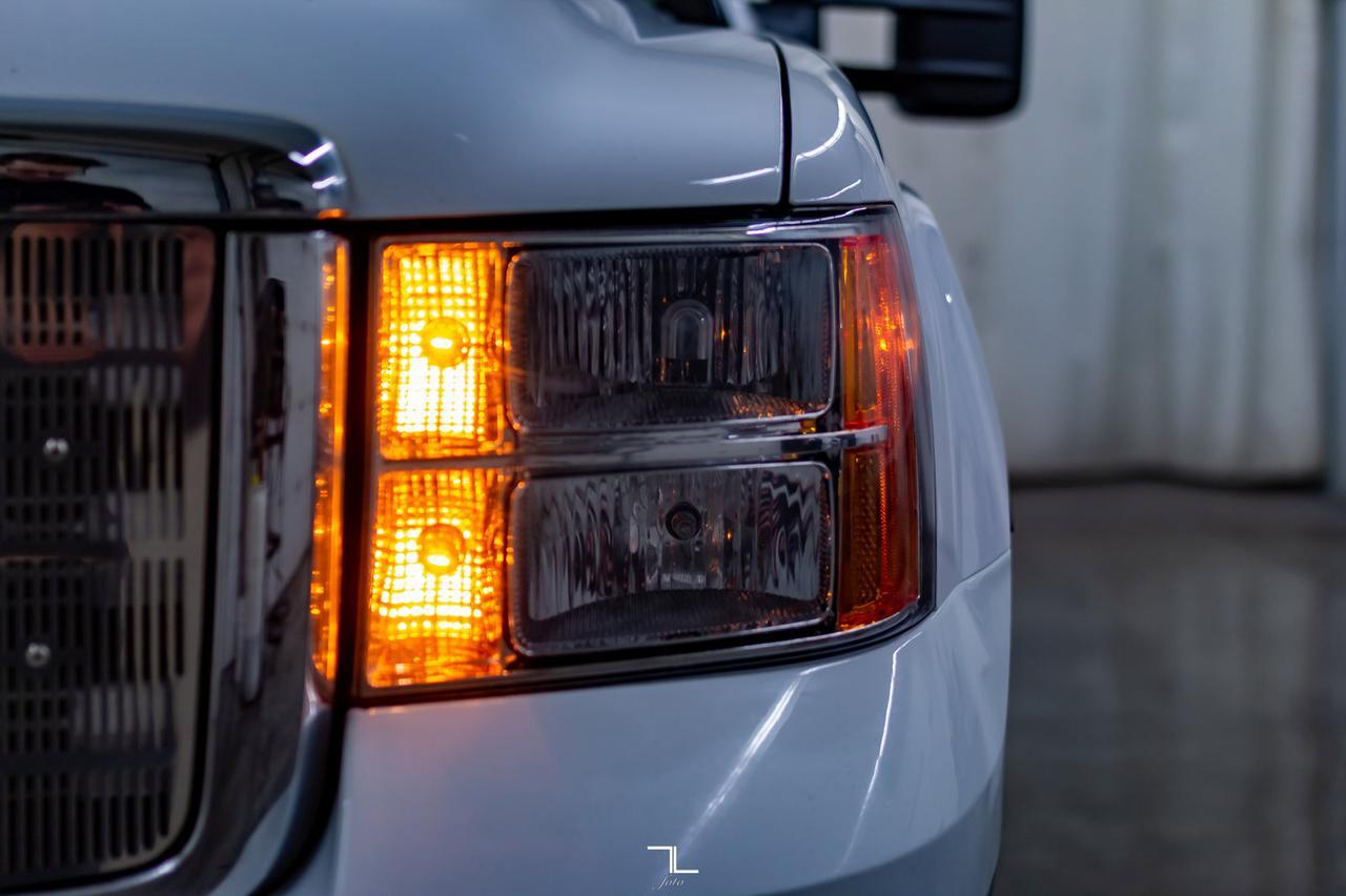 2014 GMC Sierra 2500HD 4x4 Crew Cab SLE Red Deer AB