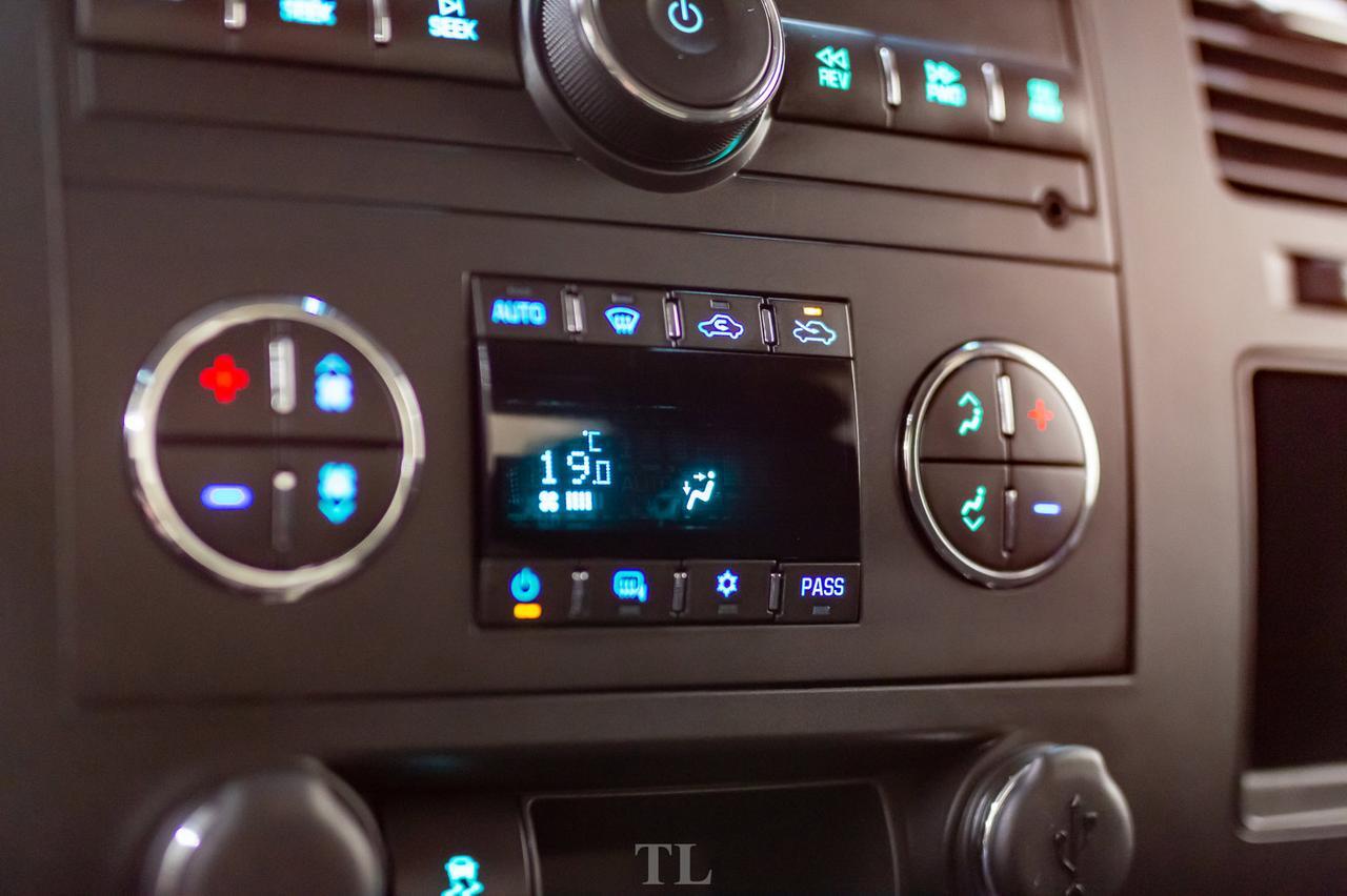 2014 GMC Sierra 2500HD 4x4 Crew Cab SLE Z71 Red Deer AB