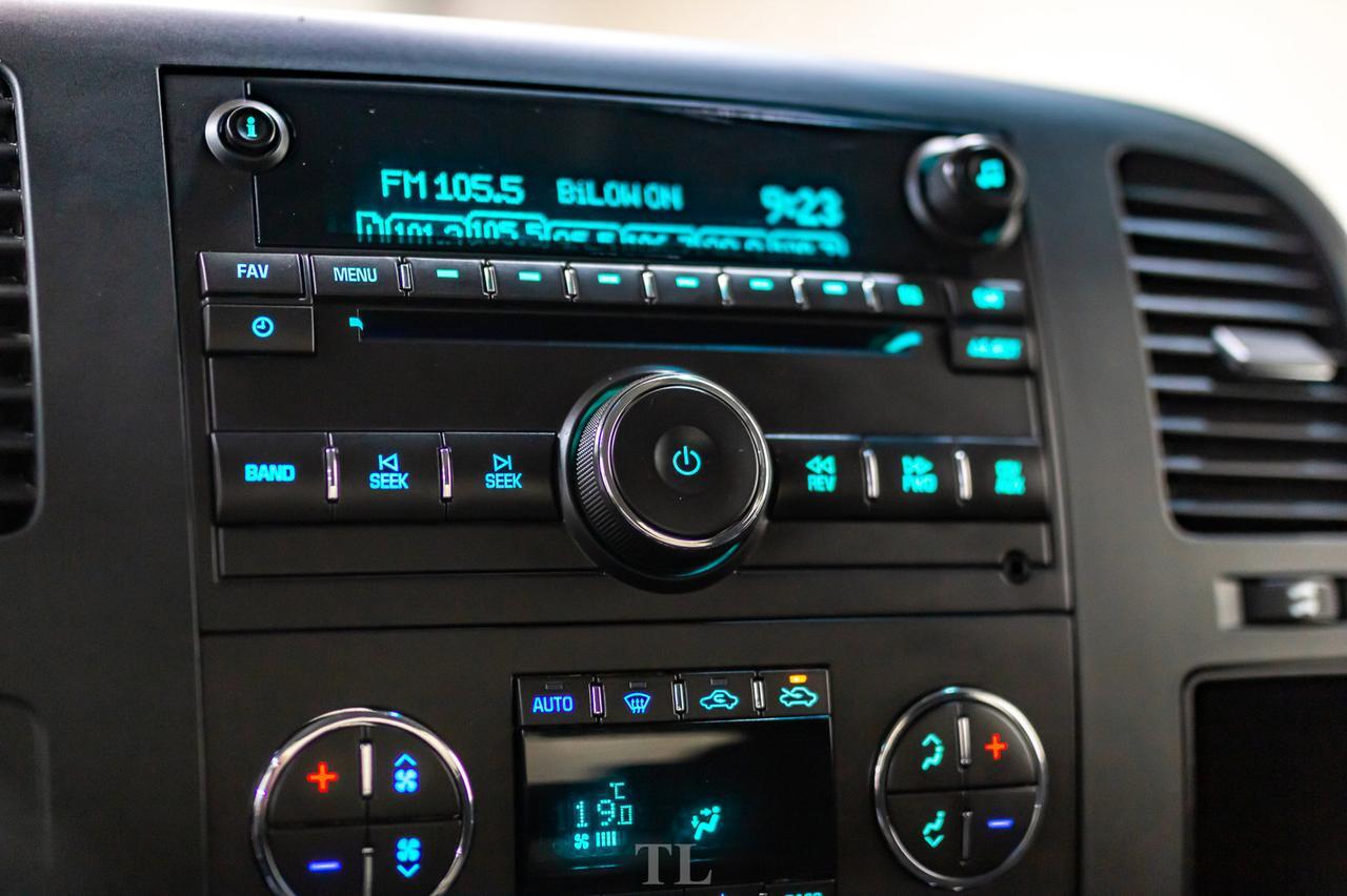 2014 GMC Sierra 2500HD 4x4 Crew Cab SLE Z71 Red Deer AB