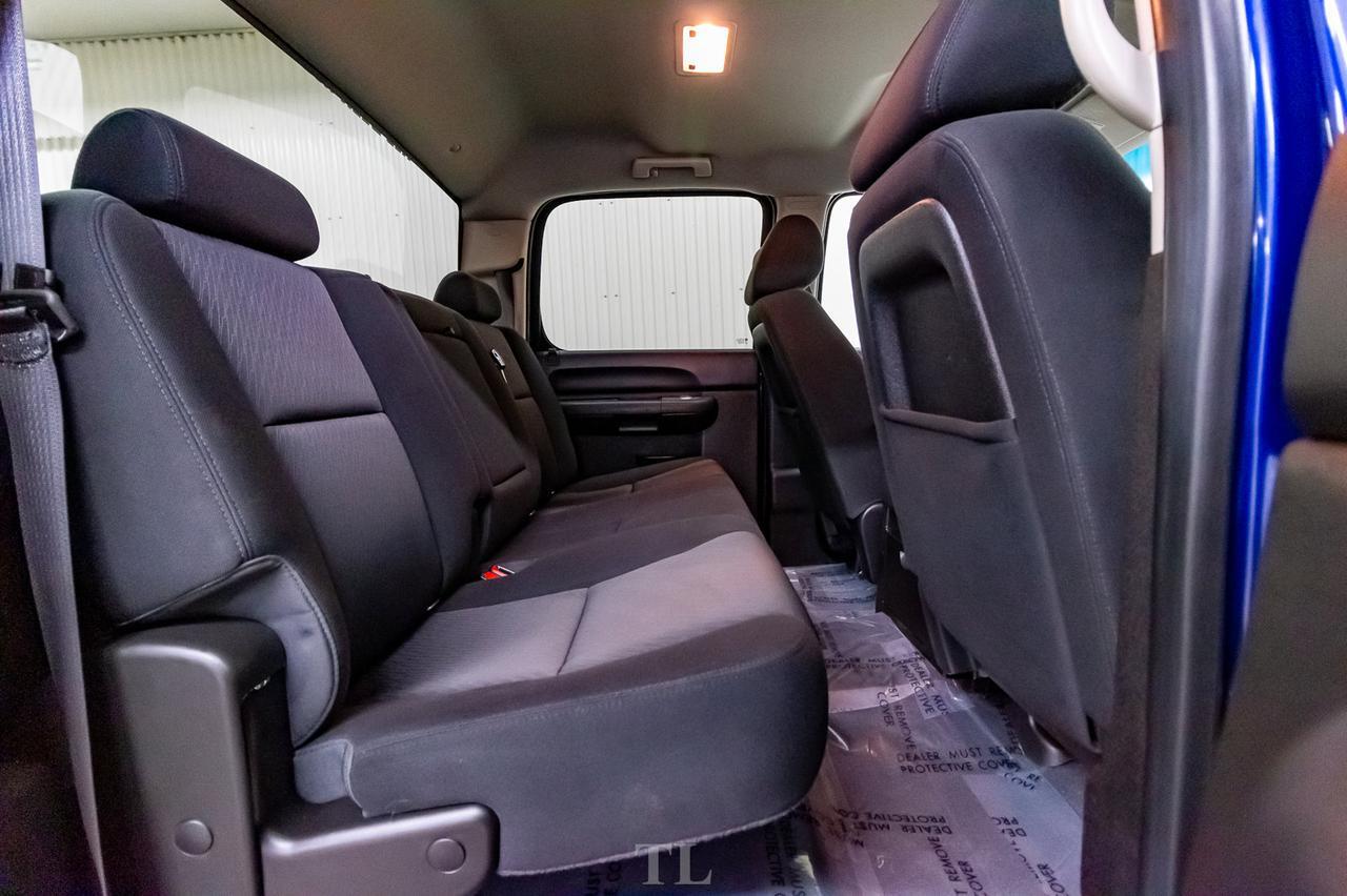 2014 GMC Sierra 2500HD 4x4 Crew Cab SLE Z71 Red Deer AB