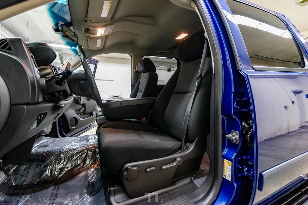 2014 GMC Sierra 2500HD 4x4 Crew Cab SLE Z71 Red Deer AB