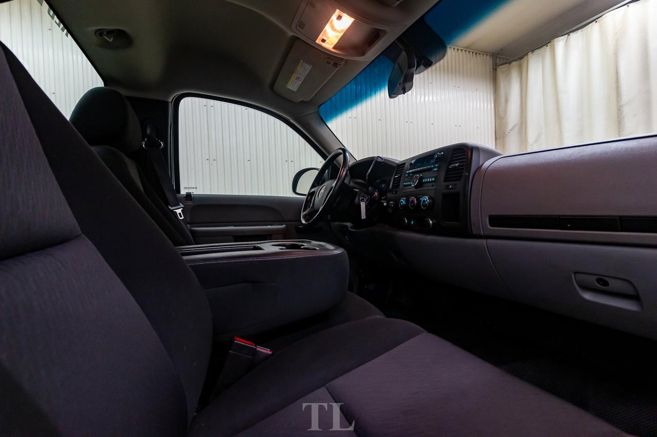 2014 GMC Sierra 2500HD 4x4 Reg Cab WT Longbox Red Deer AB