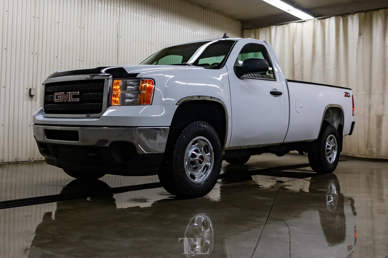 2014 GMC Sierra 2500HD 4x4 Reg Cab WT Longbox Red Deer AB