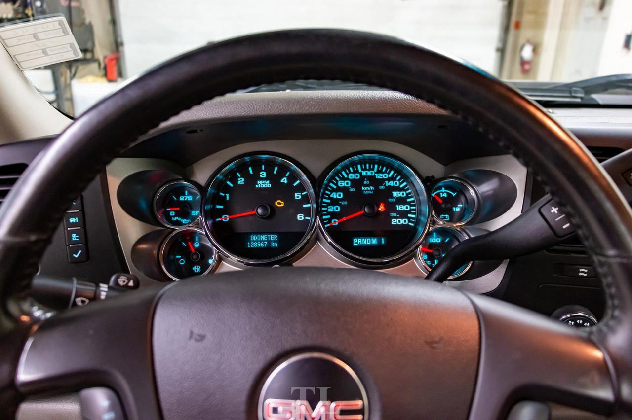 2014 GMC Sierra 2500HD 4x4 Reg Cab WT Longbox Red Deer AB